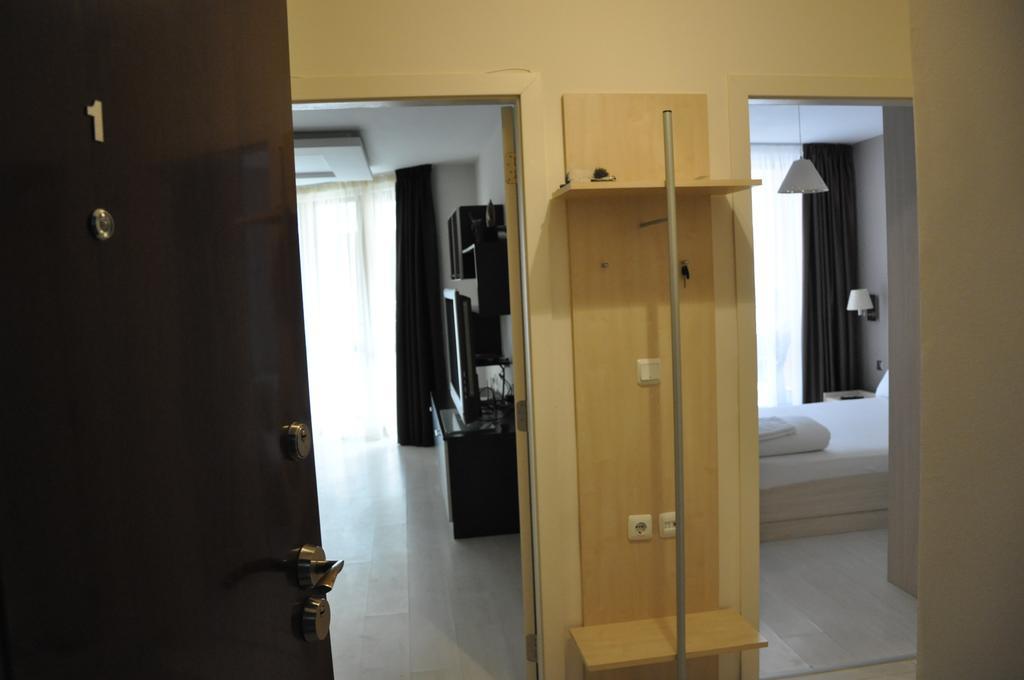 Black Sea Brееze Apartment 바르나 외부 사진